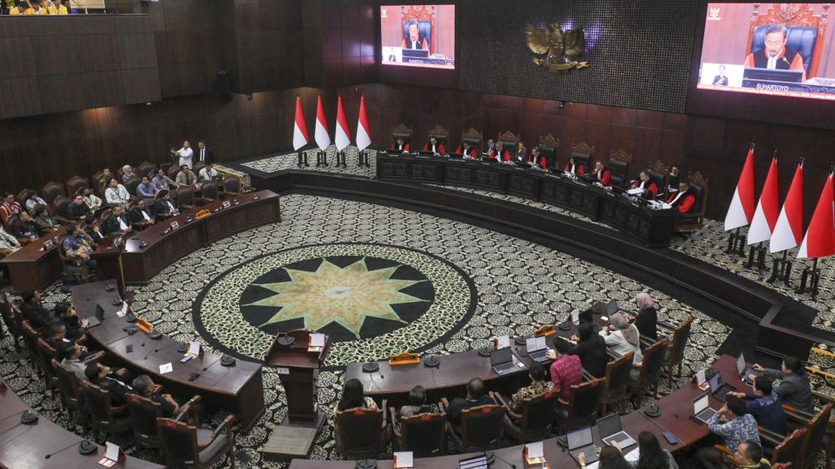 Komisi IX Desak Pemerintah Terapkan Putusan MK terkait MBG