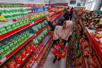 Koperasi Merah Putih Distribusikan Barang Bersubsidi dan Obat Generik