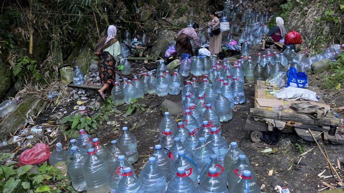 Krisis Air Bersih Landa Warga Cilegon Saat Kemarau