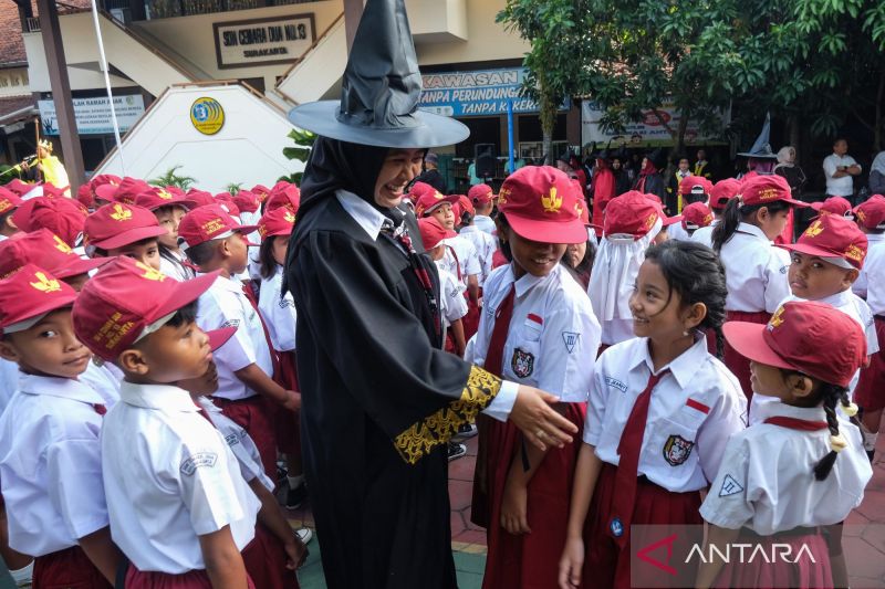 Krisis Hormuz dan Penerapan Gerakan Ayah Antar Anak: Rangkuman Berita Nasional 13 Juli 2026