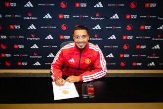 Manchester United Rekrut Youri Tielemans dari Aston Villa