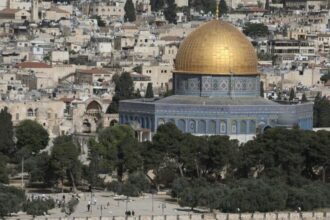 Menlu RI dan 7 Negara Kecam Eskalasi Israel di Al-Aqsa
