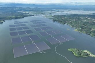 PLN Rancang Strategi Membangun 100 GW PLTS Berbasis BESS