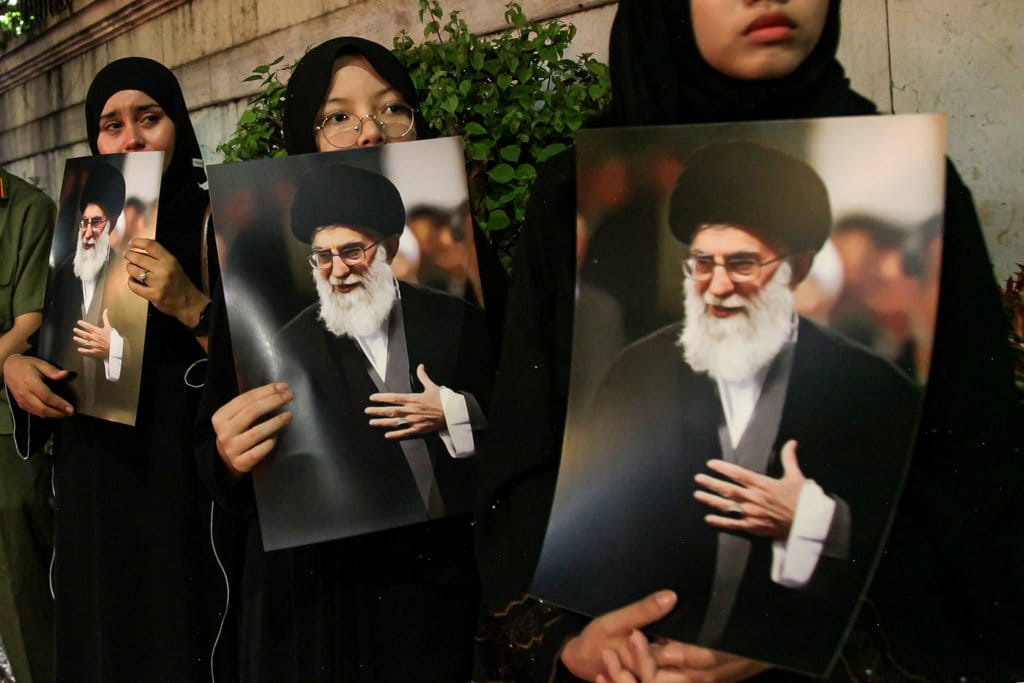 Para Pemimpin Dunia Hadir di Pemakaman Ali Khamenei di Teheran