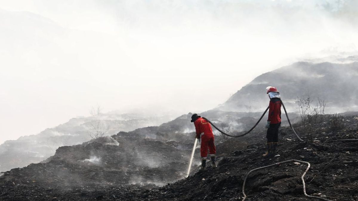 Pemkab Tangerang Siapkan Lahan Sementara Usai Kebakaran TPA