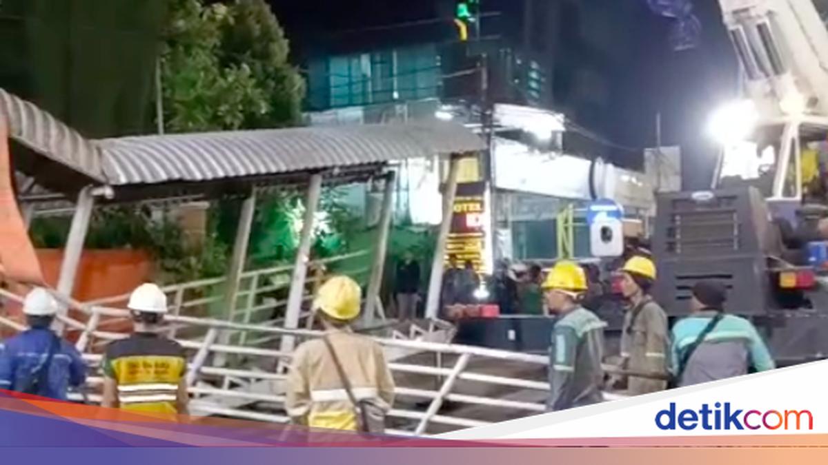 Pemprov DKI Bahas Langkah Pasca JPO Tendean Ditabrak Truk
