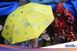 Pengungsi WNA Kembali Berkemah di Trotoar UNHCR Jakarta