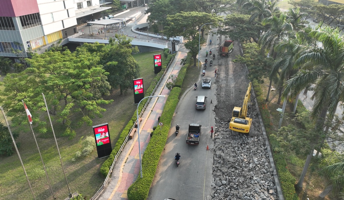 Perbaikan Jalan di Jakarta Garden City Dimulai