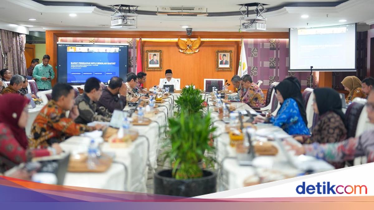 Pesan Penting Mensos Gus Ipul untuk MPLS Sekolah Rakyat