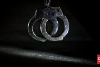 Polisi Ciduk Dua Pencuri Kabel Senilai Rp143 Juta di Cikarang