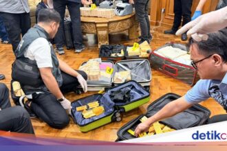 Polisi Sita 74 Kg Emas dan Uang Rp 282,4 M di Kasus Korupsi