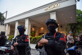 Polisi Sita Uang Rp67 Miliar dari Kafe dan Money Changer di Jakarta Selatan