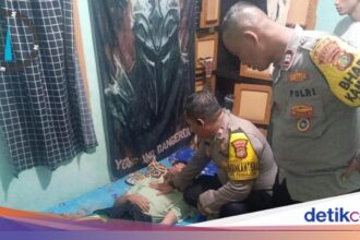 Polisi Tangerang Tangani Warga Pingsan dalam Toilet dengan Cepat