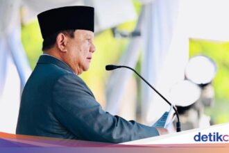 Prabowo Tekankan Pentingnya Kerendahan Hati bagi Pamong Praja IPDN