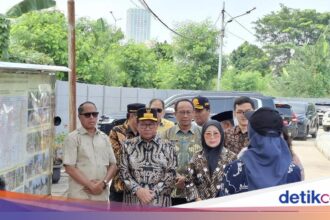 Pramono Anung Tekankan Penyelesaian Penataan Kali Grogol Segera