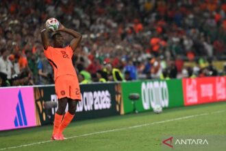 Real Madrid Resmi Rekrut Denzel Dumfries dari Inter Milan