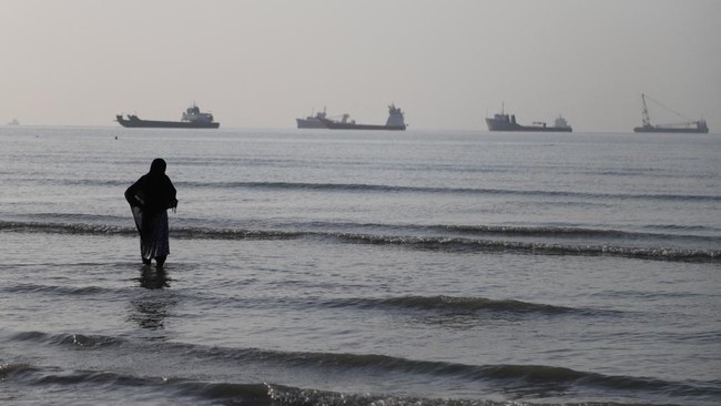 Sengkarut di Selat Hormuz, Ketegangan Iran-AS Memuncak