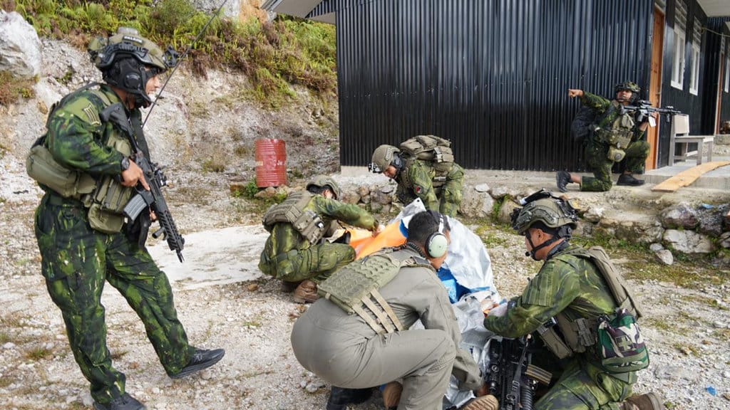 TNI Identifikasi Elkius Kobak Sebagai Pelaku Pembakaran Pesawat di Yahukimo