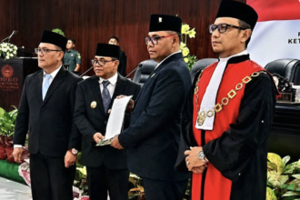 Ketua DPRD Sitaro Resmi Dilantik, Warga Titip Harapan Utamakan Kepentingan Rakyat