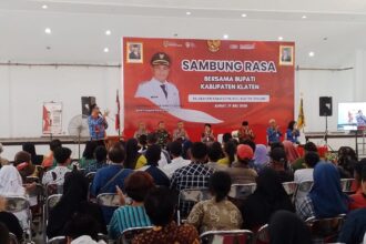 Warga Klaten Sampaikan Keluhan Sampah pada Bupati