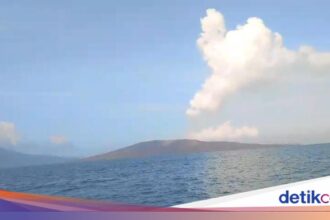 Waspada Aktivitas Gunung Anak Krakatau, Warga Pesisir Diimbau Tetap Tenang