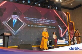 Zulkifli Hasan Dianugerahi detikBali-Nusra Awards 2026