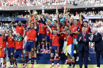 Donald Trump Menghadiri Perayaan Piala Dunia Spanyol dengan Kontroversi