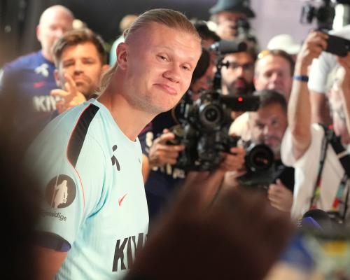 Erling Haaland: Tekanan Ada di Inggris Jelang Perempat Final Melawan Norwegia