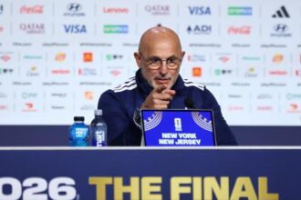 Luis de la Fuente: Spanyol Tak Akan Markah Pribadi Messi di Final Piala Dunia