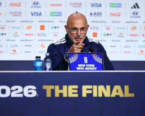 Luis de la Fuente: Spanyol Tak Akan Markah Pribadi Messi di Final Piala Dunia