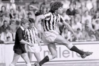Mengenang Kevin Keegan: Legenda Sepak Bola yang Meninggal Dunia