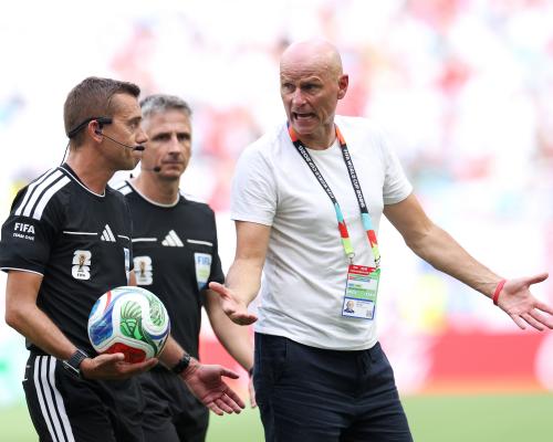 Pelatih Norwegia Protes Gol Inggris Terkait Kabel di Piala Dunia