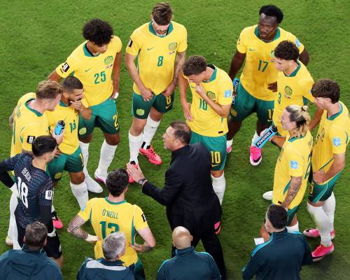 Tony Popovic Dapat Dukungan FA, Apakah Dia Orang yang Tepat untuk Socceroos?