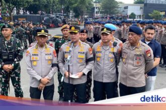 21 Orang Diduga Perusuh Dibekuk Polisi Sebelum Demo BEM UI di Jakarta
