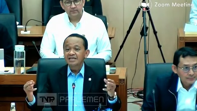 Bahlil Targetkan Lifting Minyak 2027 Capai 612.500 Barel Per Hari