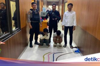 Brimob Polda Metro Amankan Pemuda Diduga Hendak Tawuran di Ciracas