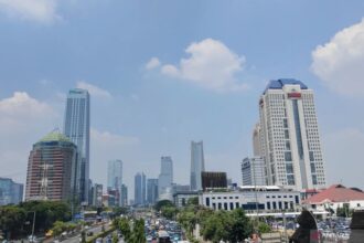 Cuaca Cerah Berawan akan Dominasi Jakarta pada Senin