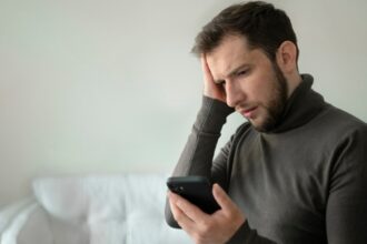 Dampak Judi Online Bagi Mahasiswa: Memicu Gangguan Mental Berat