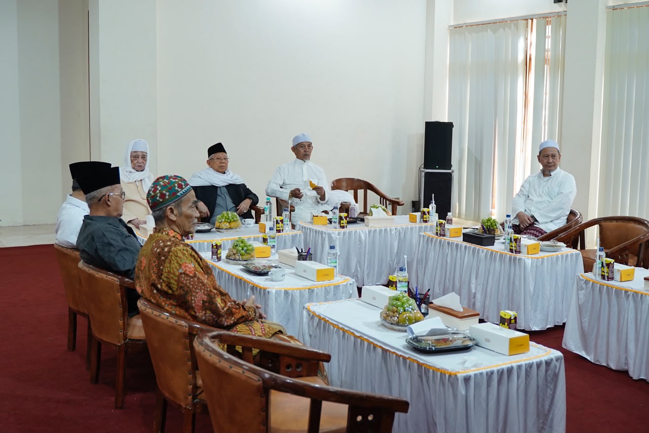 Gus Kikin Jadi Perbincangan Bursa Ketua Umum PBNU di Muktamar ke-35