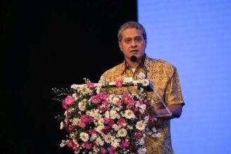 Henry Rialdi Dilantik sebagai Deputi Pengawasan Bursa Mineral