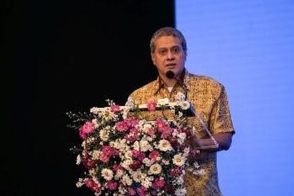 Henry Rialdi Dilantik sebagai Deputi Pengawasan Bursa Mineral