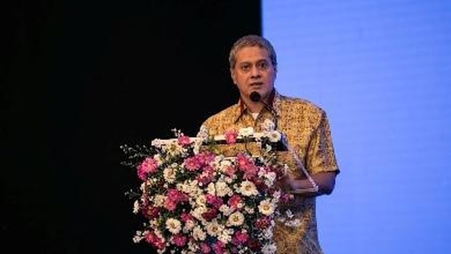 Henry Rialdi Dilantik sebagai Deputi Pengawasan Bursa Mineral