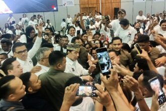 Jokowi Ajak PSI Lebih Dekat dengan Masyarakat saat Rakorda di Kupang