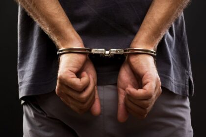 Juru Parkir Memaksa Bayar Rp5 Ribu, Polisi Tangkap di Jakarta Barat