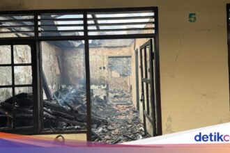 Kebakaran di Gambir Sebabkan 114 Rumah Terdampak, Tim Forensik Turun