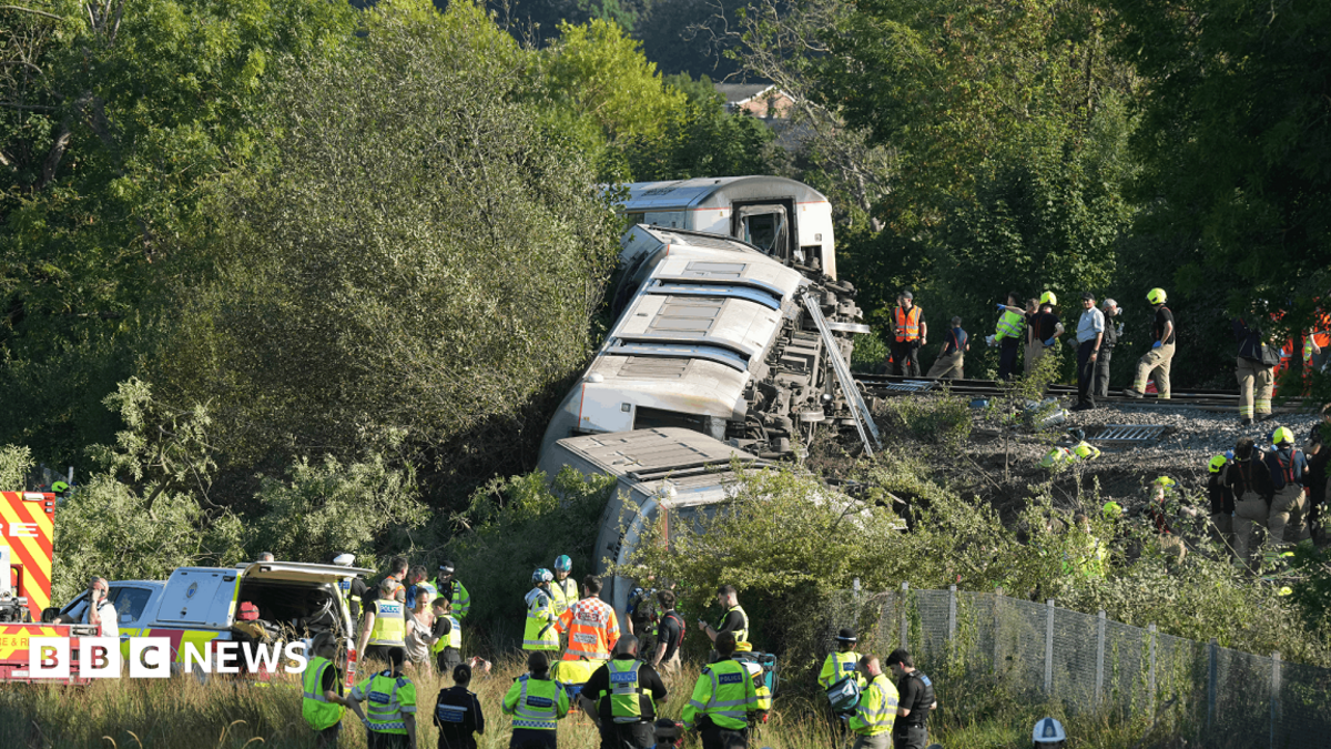 Kereta Penumpang Anjlok di Sussex Timur, Dua Orang Luka Serius