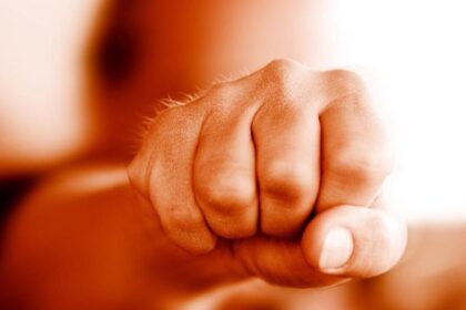 Korban Pemukulan Kombes Teddy Fanani Laporkan Kasus ke Polda Sumbar