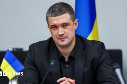 Mantan Menteri Pertahanan Ukraina Minta Pemilu Diadakan
