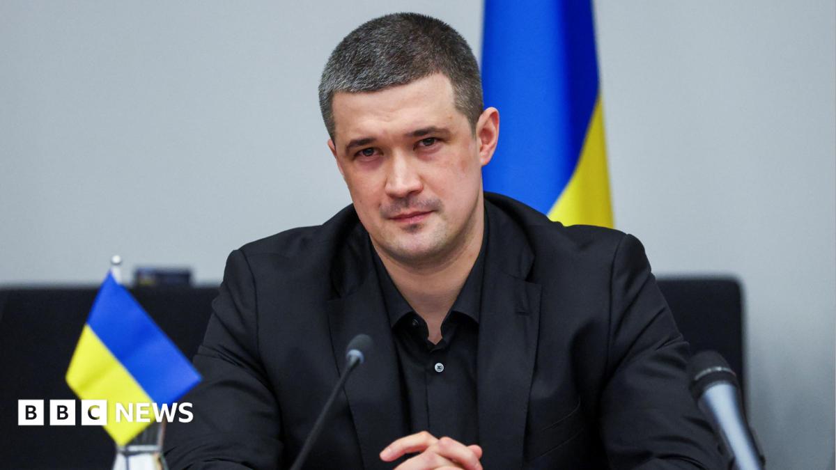 Mantan Menteri Pertahanan Ukraina Minta Pemilu Diadakan