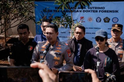 Pembongkaran Makam Sutrimo Libatkan Ahli Forensik